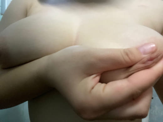 【2023-08-04】My master works hard with his fingers.m4v
